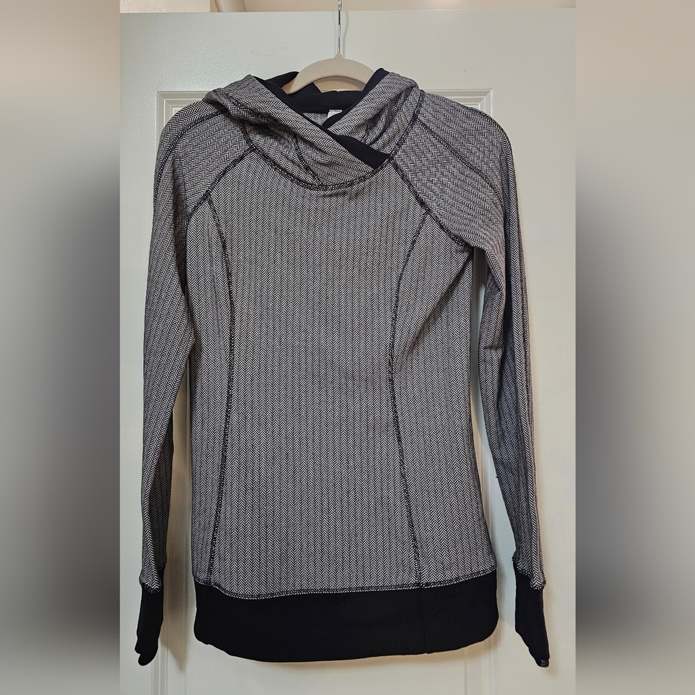 Lululemon Herringbone Scuba Hoodie Jacket Black White Size 4